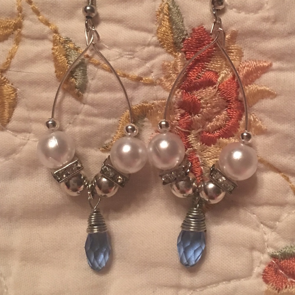 Blue Crystal dangle earrings