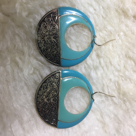 Earrings (8 different pairs included!!) - Picture 6 of 8