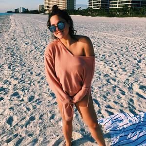 Meet your Posher, Sam