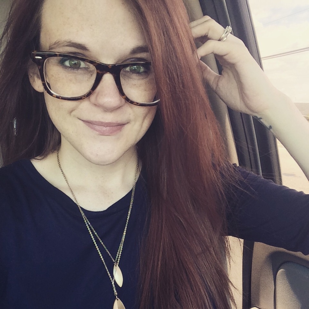 Meet your Posher, Carrie