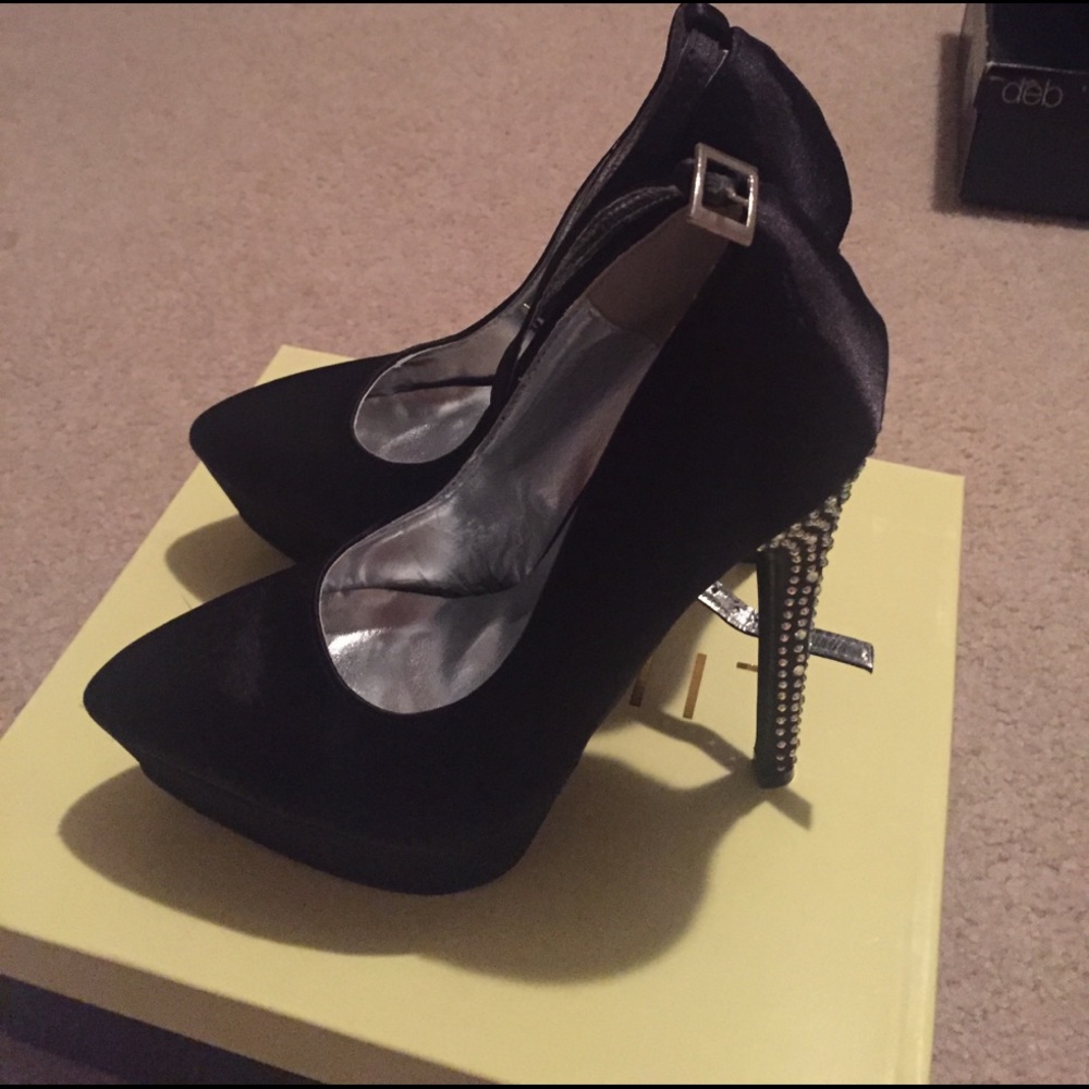 Black Pumps with Rhinestone Heels