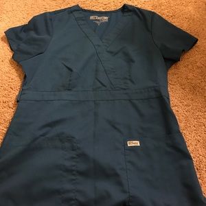 Greys anatomy size medium scrub top