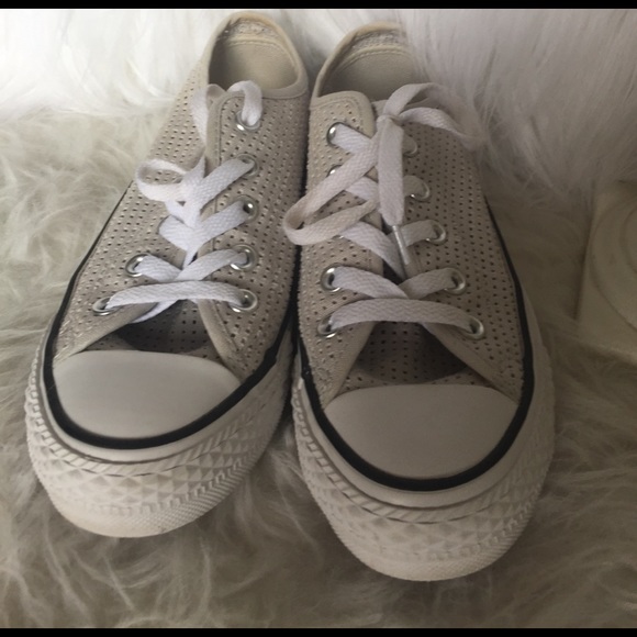 Converse Shoes - RARE Converse Sneakers
