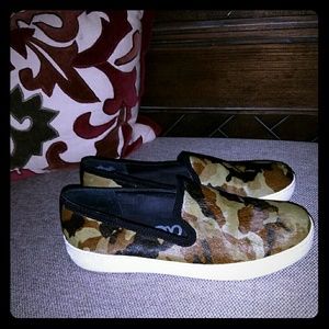 Sam Edelman camouflage slip in sneakers
