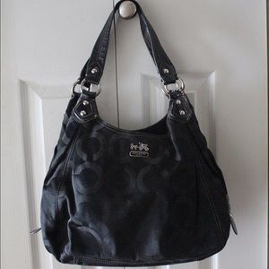 Authentic Coach Madison Maggie Shoulder Bag