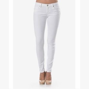 🌸MAKE AN OFFER🌸White skinny jean leggings NWT