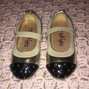 Gold Shoes- NWOT