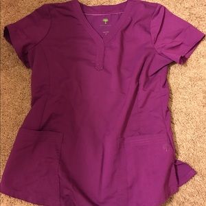 Healing hands size medium scrub top