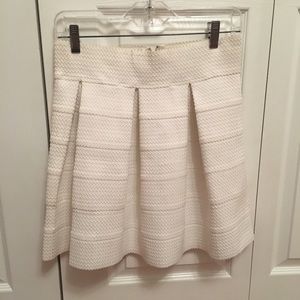 Tobi cream skirt