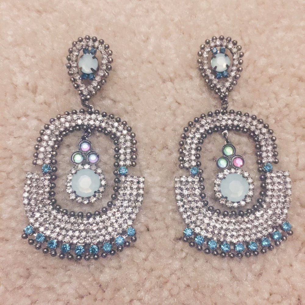 Blue and white sparkly earring