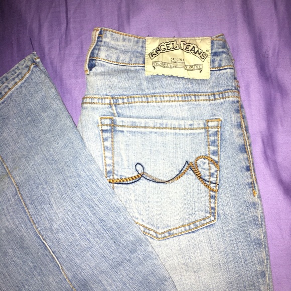 Light washed Angel Jeans - Picture 6 of 8