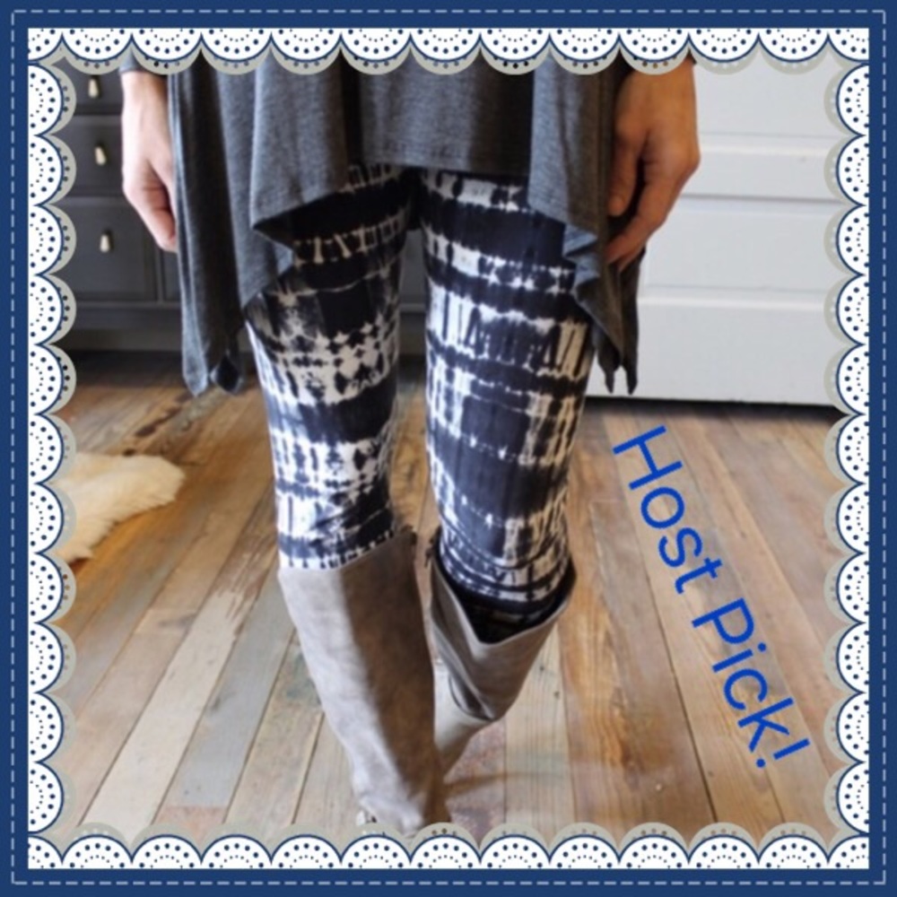 LAST ONE!!! Blue/Navy Tye Dye Leggings