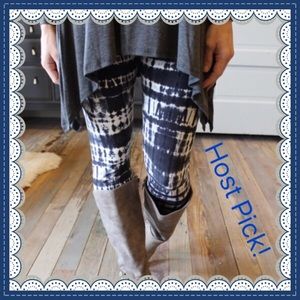 LAST ONE!!! Blue/Navy Tye Dye Leggings