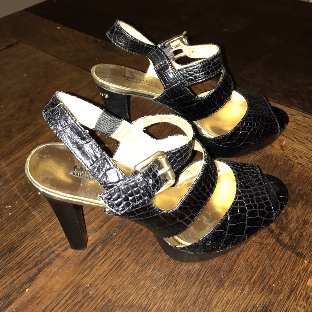 Michael Kors 4 inch black heels with gold linings