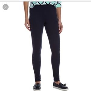 NWOT Crown & Ivy Leggings