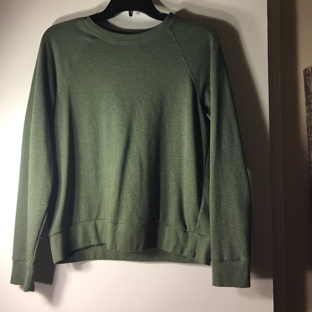 Comfy hunter green sweater