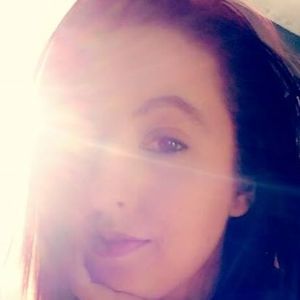 Meet your Posher, Caitlin