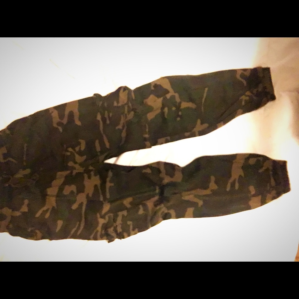 To small - Picture 2 of 2