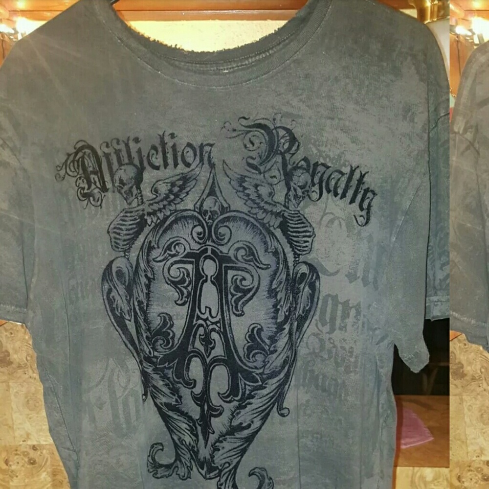 Distressed Affliction short sleeve Shirt
