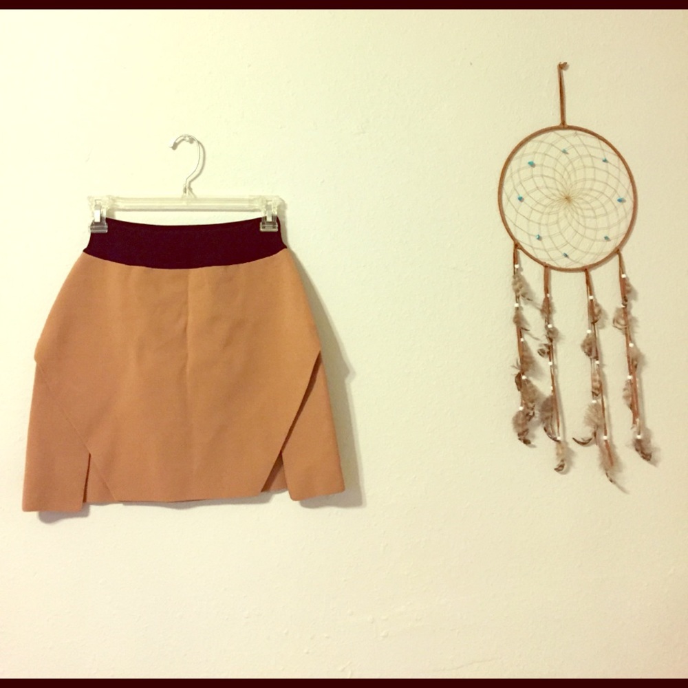 Kendal and Kylie skirt