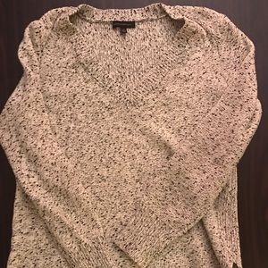Gray and White Banana Republic Medium Sweater