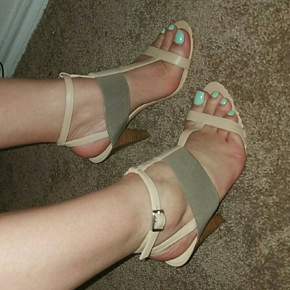 Comfy cute casual shoes