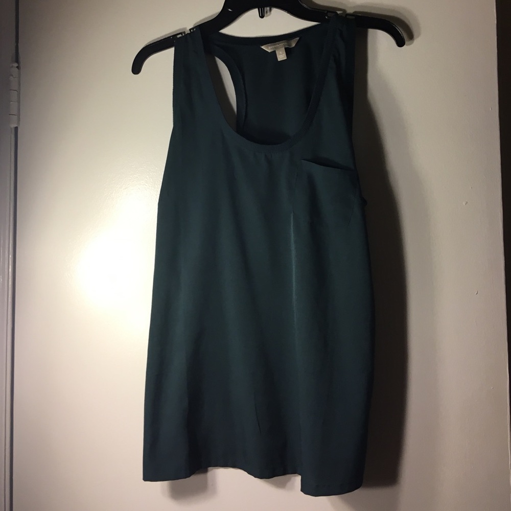 Green sleeveless shirt