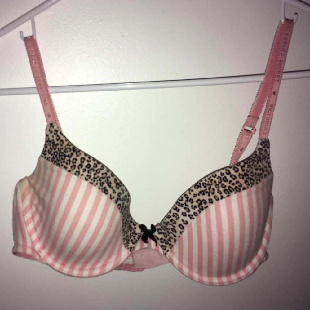 VICTORIA'S SECRET leopard and pink striped bra 34B