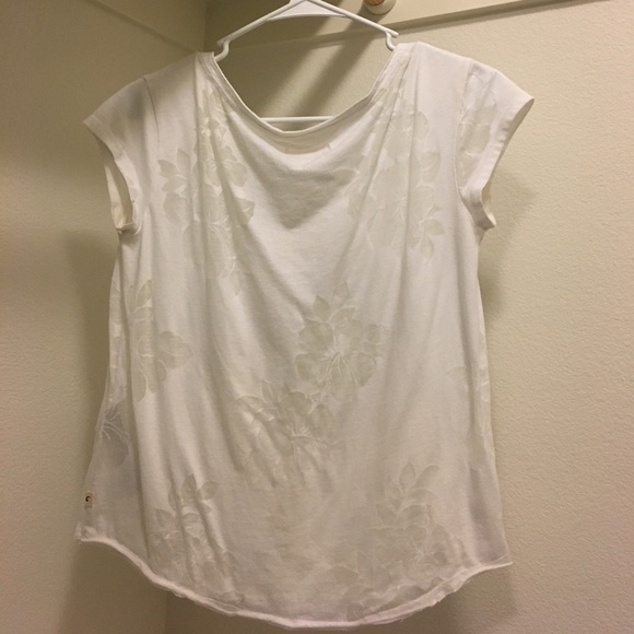 Sheer flower pattern shirt - Picture 2 of 3