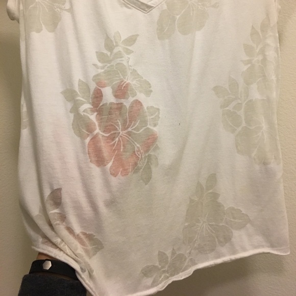 Sheer flower pattern shirt - Picture 3 of 3
