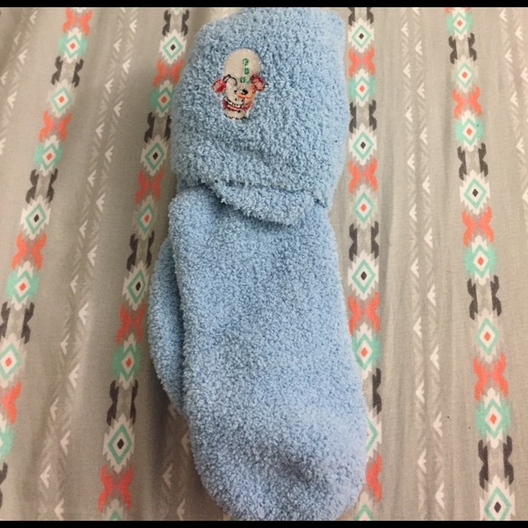 Fuzzy Socks - Picture 4 of 6