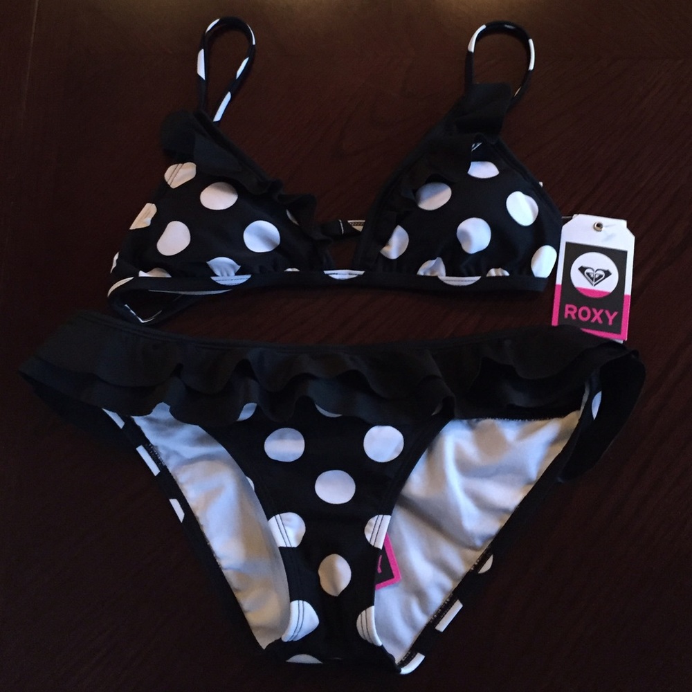 NWT|| Roxy B/W Polka Dot Two-Piece Swim Suit