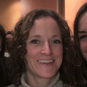 Meet your Posher, Lori