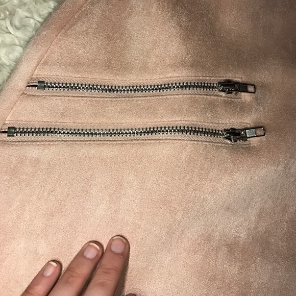 BRAND NEW Pink suede zip skirt - Picture 2 of 4