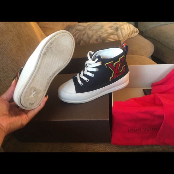 Kids authentic LV shoes!! - Picture 5 of 5