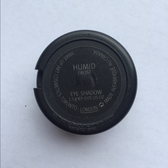 MAC shadow in Humid - Picture 3 of 3