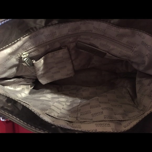 Michael Kors Purse - Picture 2 of 3