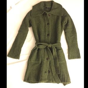 Button up BCBG sweater