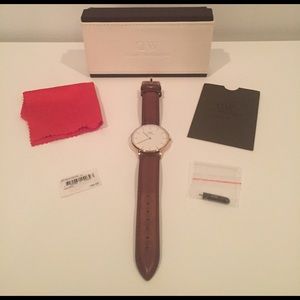 Daniel Wellington Watch- "Classic St Andrew"