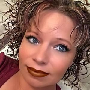 Meet your Posher, Brandi