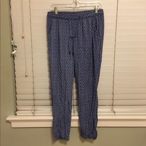 Blue and white joggers!