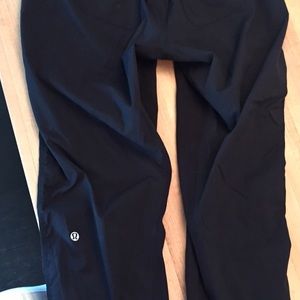 Lululemon studio crop