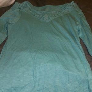 Long sleeve t with lace