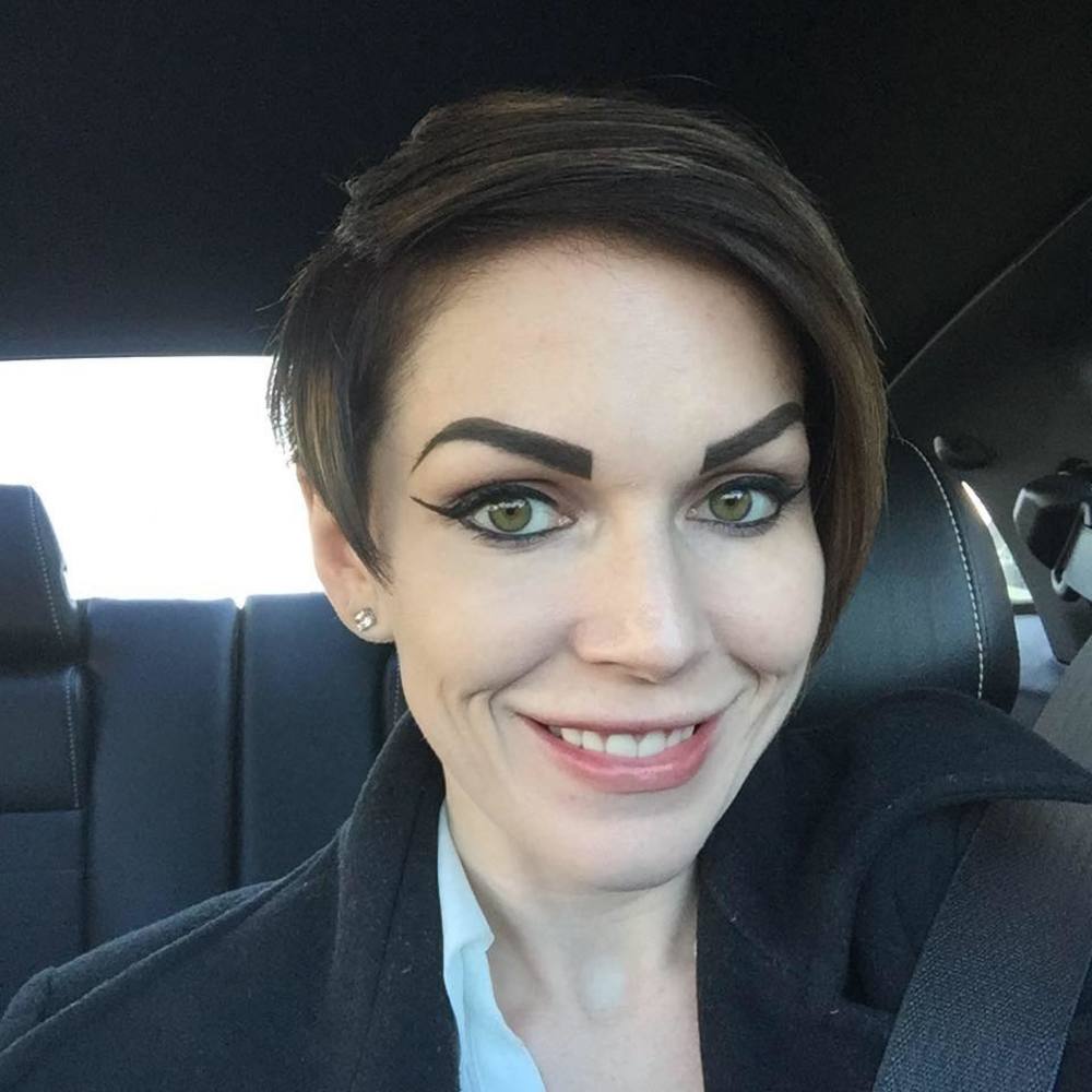 Meet your Posher, Taylor