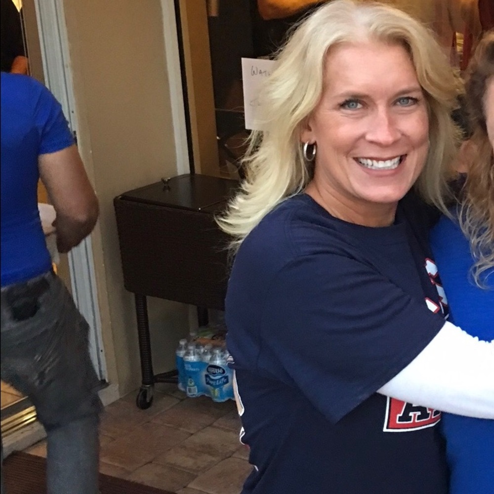 Meet your Posher, Julie