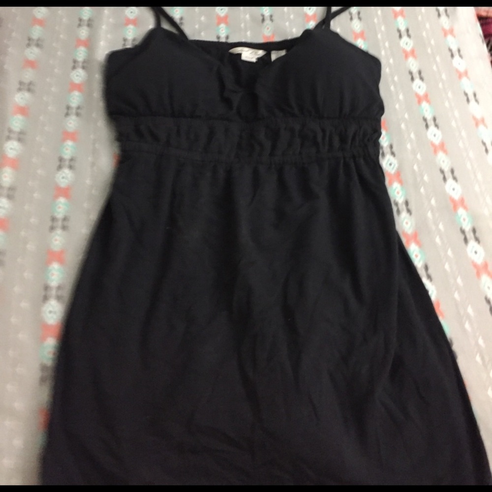Black tank top with bra padding