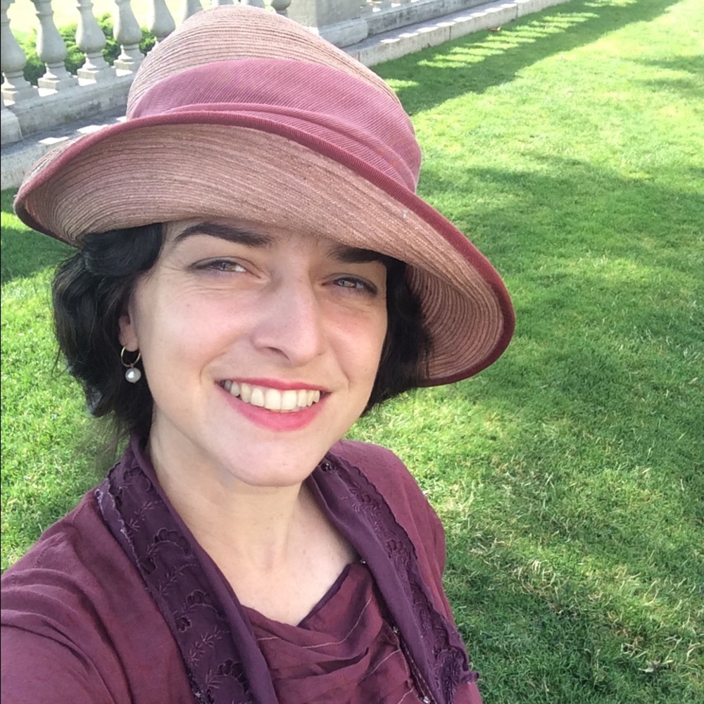 Meet your Posher, Catherine