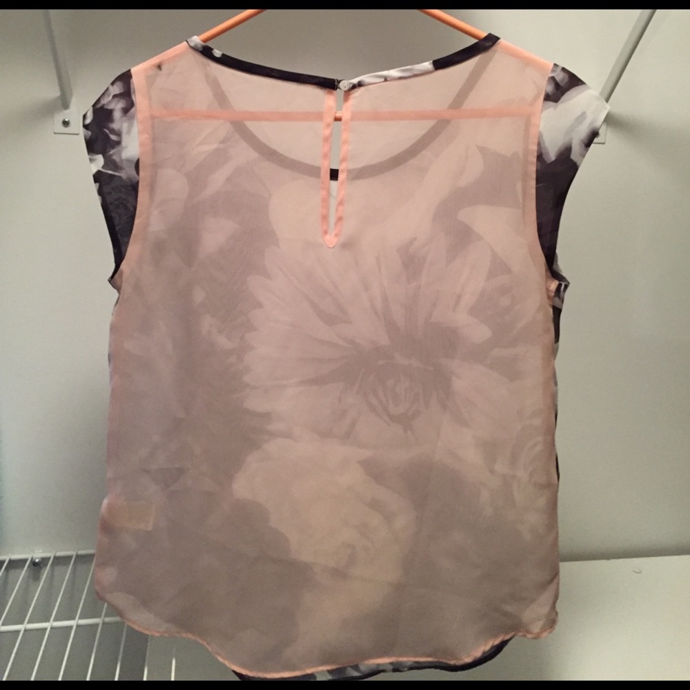 Floral tee. - Picture 2 of 2
