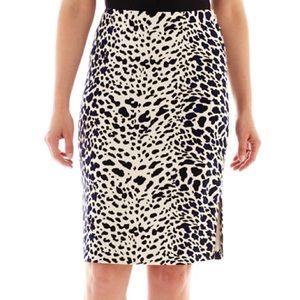 Worthington Pencil Skirt
