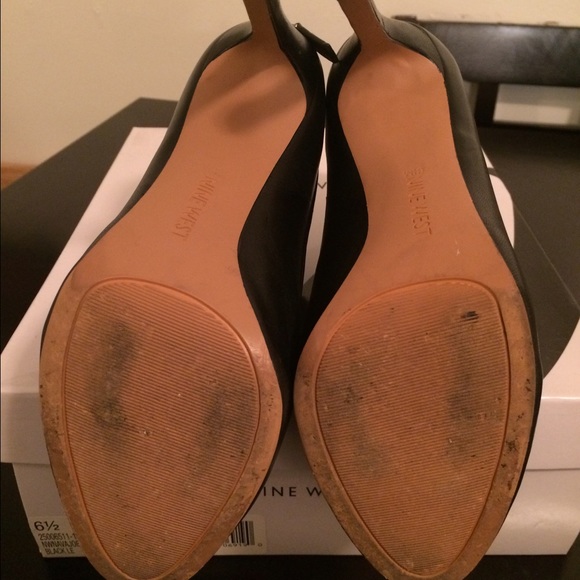 Black patent leather booties. Firm price. - Picture 4 of 6